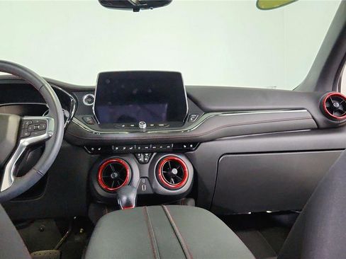 Used 2023 Chevrolet Blazer RS w/ Driver Confidence II Package AWD/4WD image 16