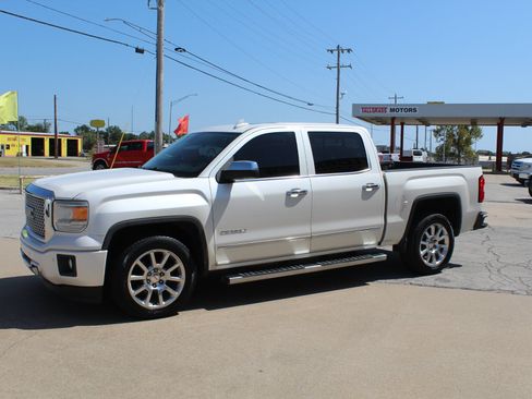 Used 2015 GMC Sierra 1500 Denali AWD/4WD image 10