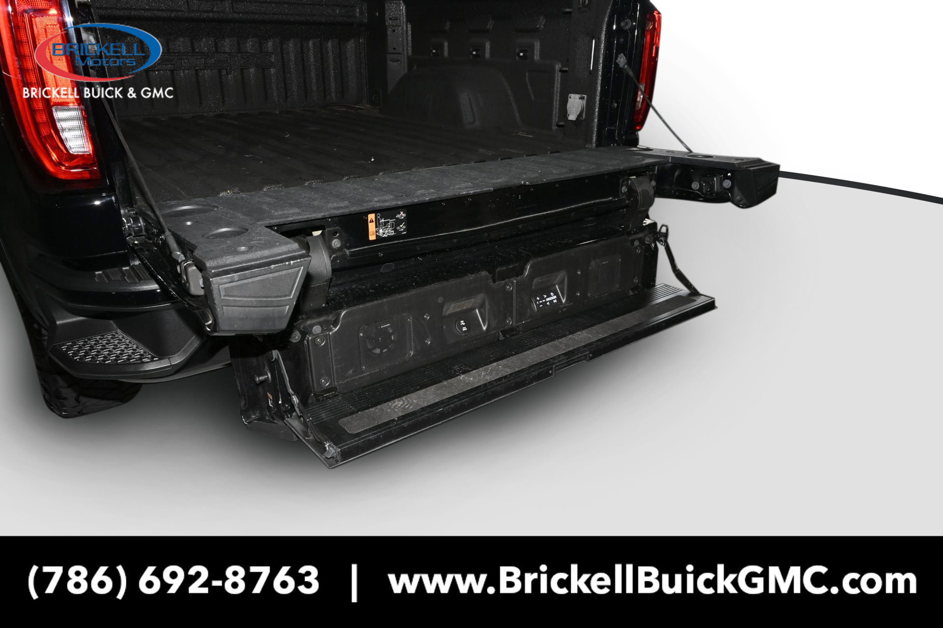 Used 2024 GMC Sierra 1500 AT4X AWD/4WD image 13