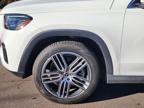 Used 2024 Mercedes-Benz GLS 450 GLS 450 image 9