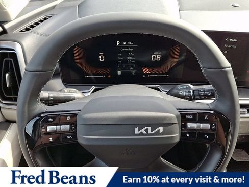 New 2026 Kia Sorento S AWD/4WD image 17