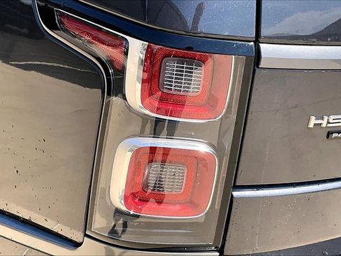 Used 2022 Land Rover Range Rover Westminster Edition image 29