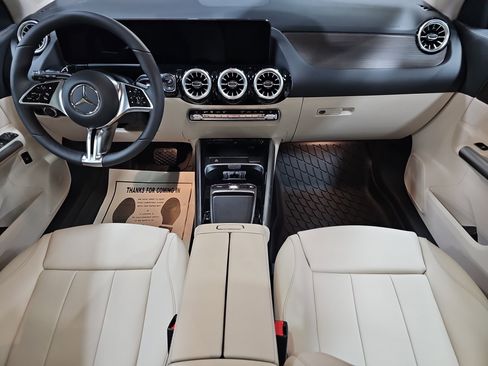 New 2026 Mercedes-Benz GLA 250 4MATIC image 9
