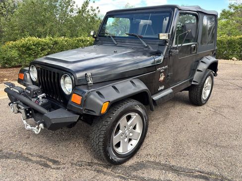 Used 2000 Jeep Wrangler Sahara AWD/4WD image 6