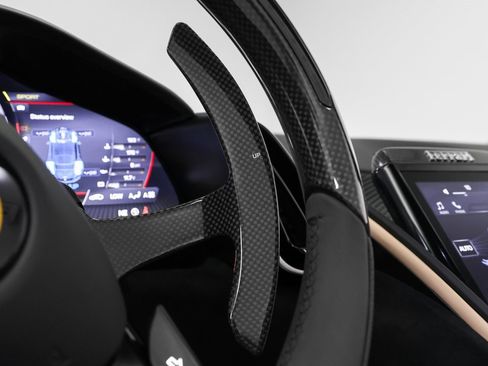 Certified 2025 Ferrari Roma Spider image 54