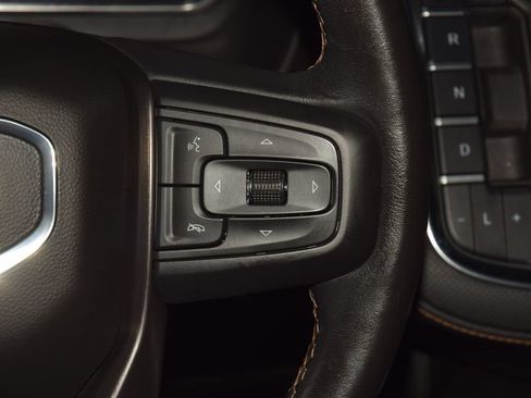 Used 2023 GMC Yukon XL AT4 w/ AT4 Premium Package AWD/4WD image 40