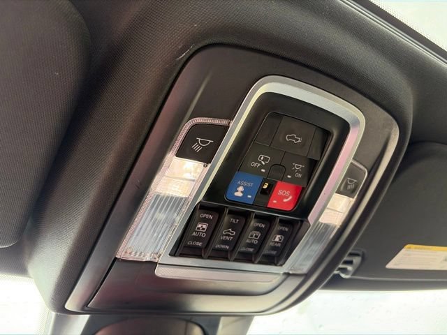 Used 2022 RAM 1500 Limited AWD/4WD image 37
