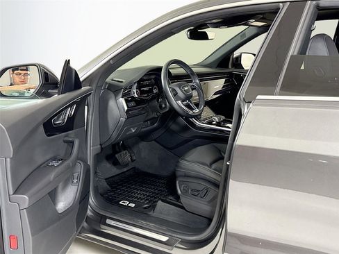 Used 2021 Audi Q8 Premium Plus image 12
