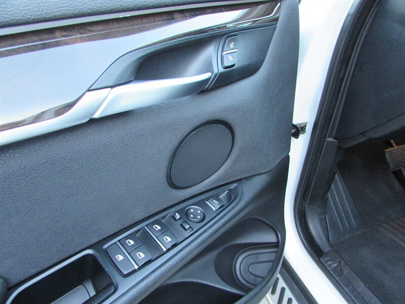 Used 2016 BMW X5 xDrive35i AWD/4WD image 6