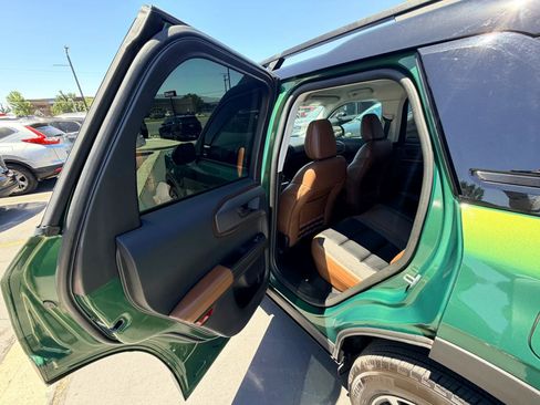 Used 2024 Ford Bronco Sport Outer Banks AWD/4WD image 20
