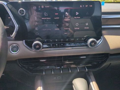 New 2026 GMC Canyon Denali AWD/4WD image 13