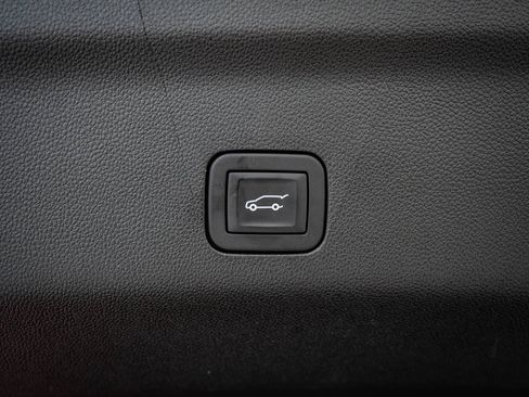 Used 2024 Cadillac Escalade Sport Platinum image 26