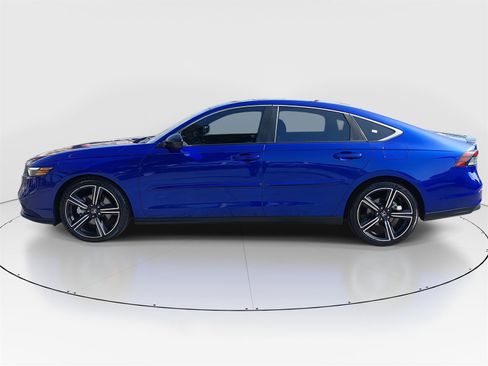 Used 2024 Honda Accord Sport image 8