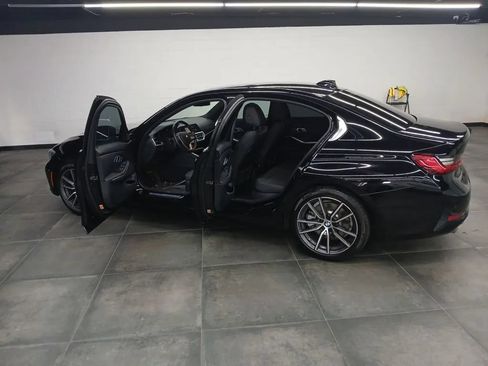 Used 2021 BMW 330i Sedan w/ Driving Assistance Package RWD image 31