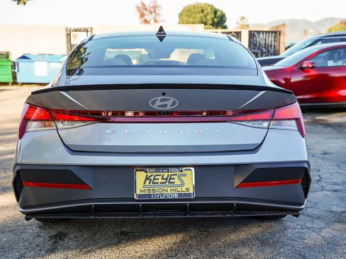 New 2026 Hyundai Elantra Sport image 9