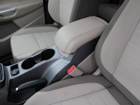 Used 2014 Ford Escape SE w/ Equipment Group 201A image 29