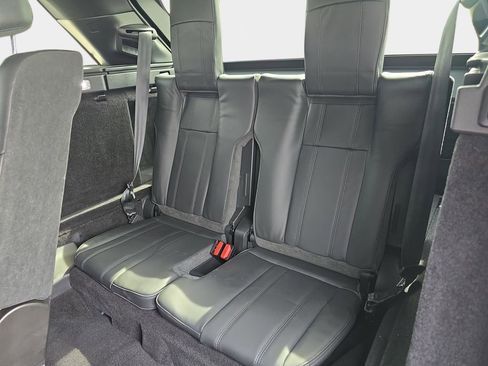 Used 2020 Land Rover Range Rover Sport HSE Dynamic image 16