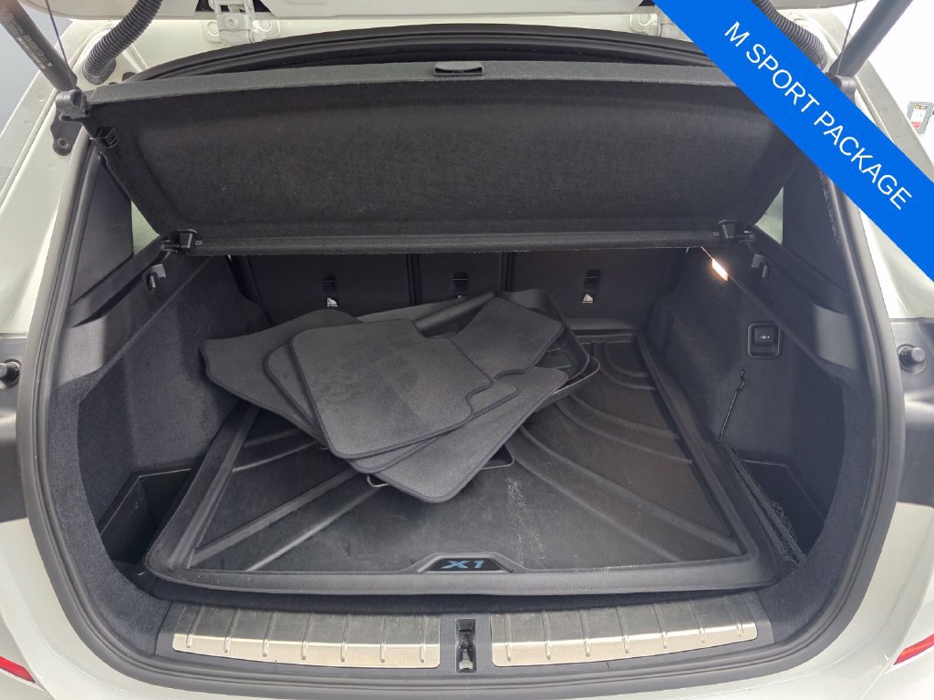 Used 2020 BMW X1 sDrive28i w/ Convenience Package FWD image 16