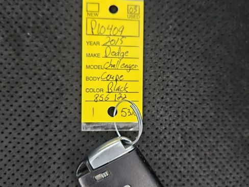 Used 2015 Dodge Challenger R/T Scat Pack w/ Leather Interior Group RWD image 29