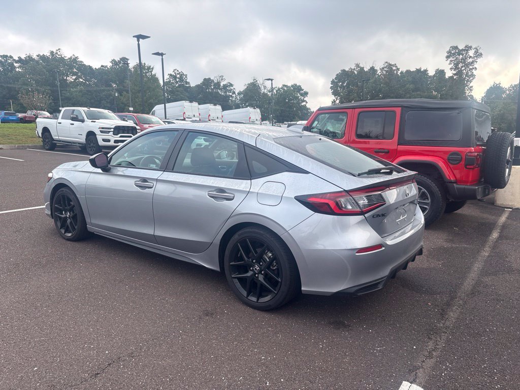 Used 2026 Honda Civic Sport image 3