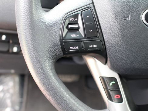 Used 2016 Kia Rio EX w/ Eco Package FWD image 18