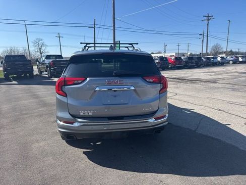Used 2020 GMC Terrain Denali w/ Denali Premium Package image 5