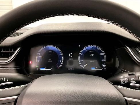 Used 2023 Jeep Grand Cherokee Altitude AWD/4WD image 29