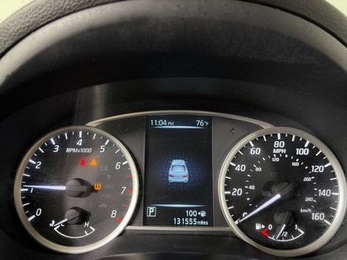 Used 2016 Nissan Sentra SV w/ Style Package FWD image 11