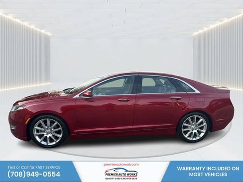 Used 2013 Lincoln MKZ FWD image 9