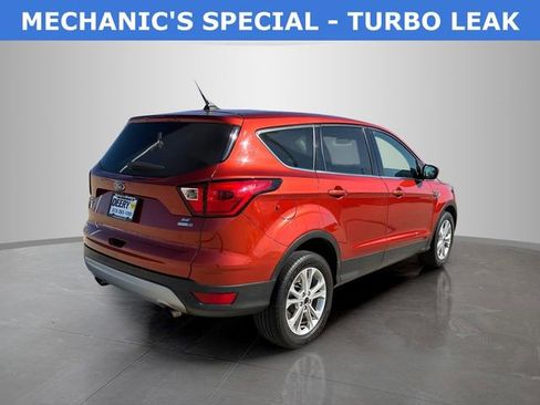 Used 2019 Ford Escape SE AWD/4WD image 4