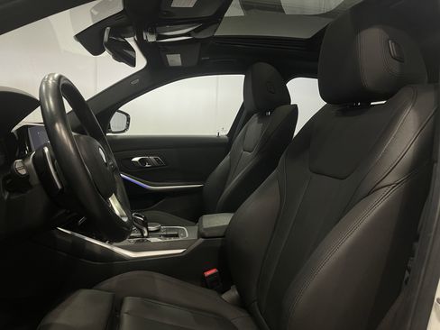 Used 2021 BMW 330i xDrive 330i xDrive w/ Convenience Package image 14