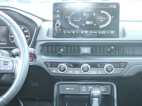 Used 2024 Honda CR-V Sport-L image 13