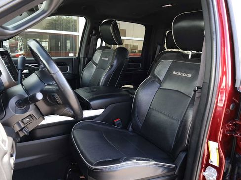 Used 2019 RAM 2500 Laramie AWD/4WD image 35