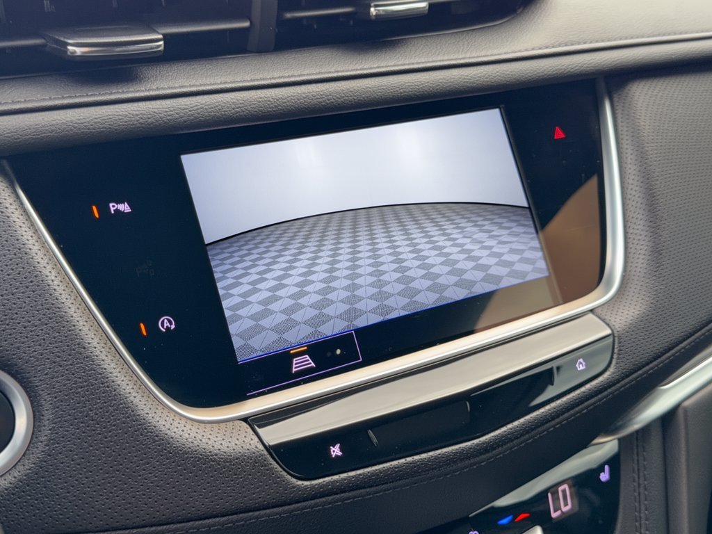 Used 2022 Cadillac XT5 Luxury FWD image 24