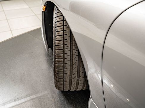 Used 2001 Porsche 911 Turbo AWD/4WD image 51