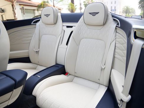 Used 2024 Bentley Continental GT Azure AWD/4WD image 18