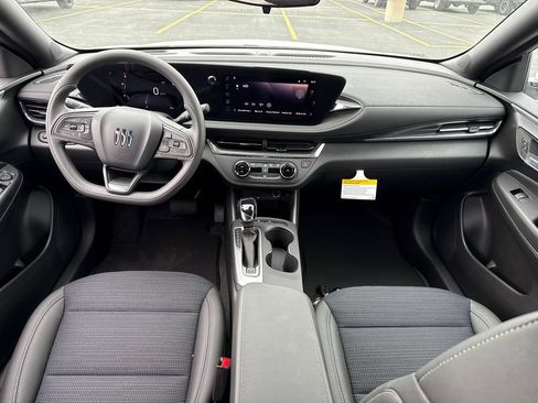 New 2026 Buick Envista Preferred w/ Advanced Safety Package FWD image 27