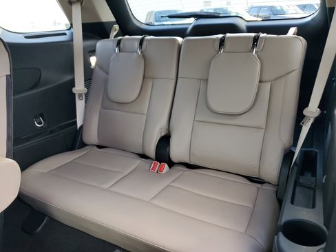 Certified 2024 Ford Explorer XLT w/ Equipment Group 202A image 14