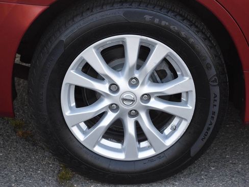 Used 2014 Nissan Altima 2.5 S w/ Sport Value Package image 35