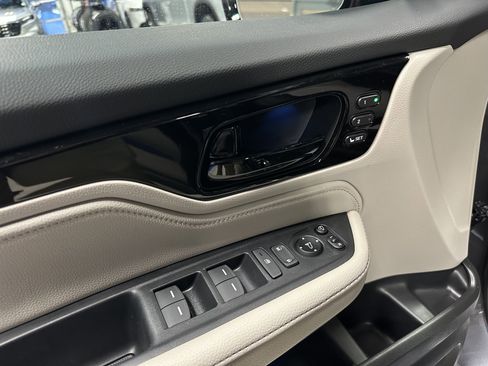New 2026 Honda Odyssey Elite image 18