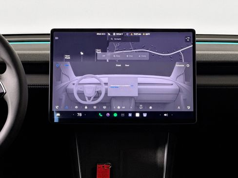 Used 2026 Tesla Model Y Long Range image 33