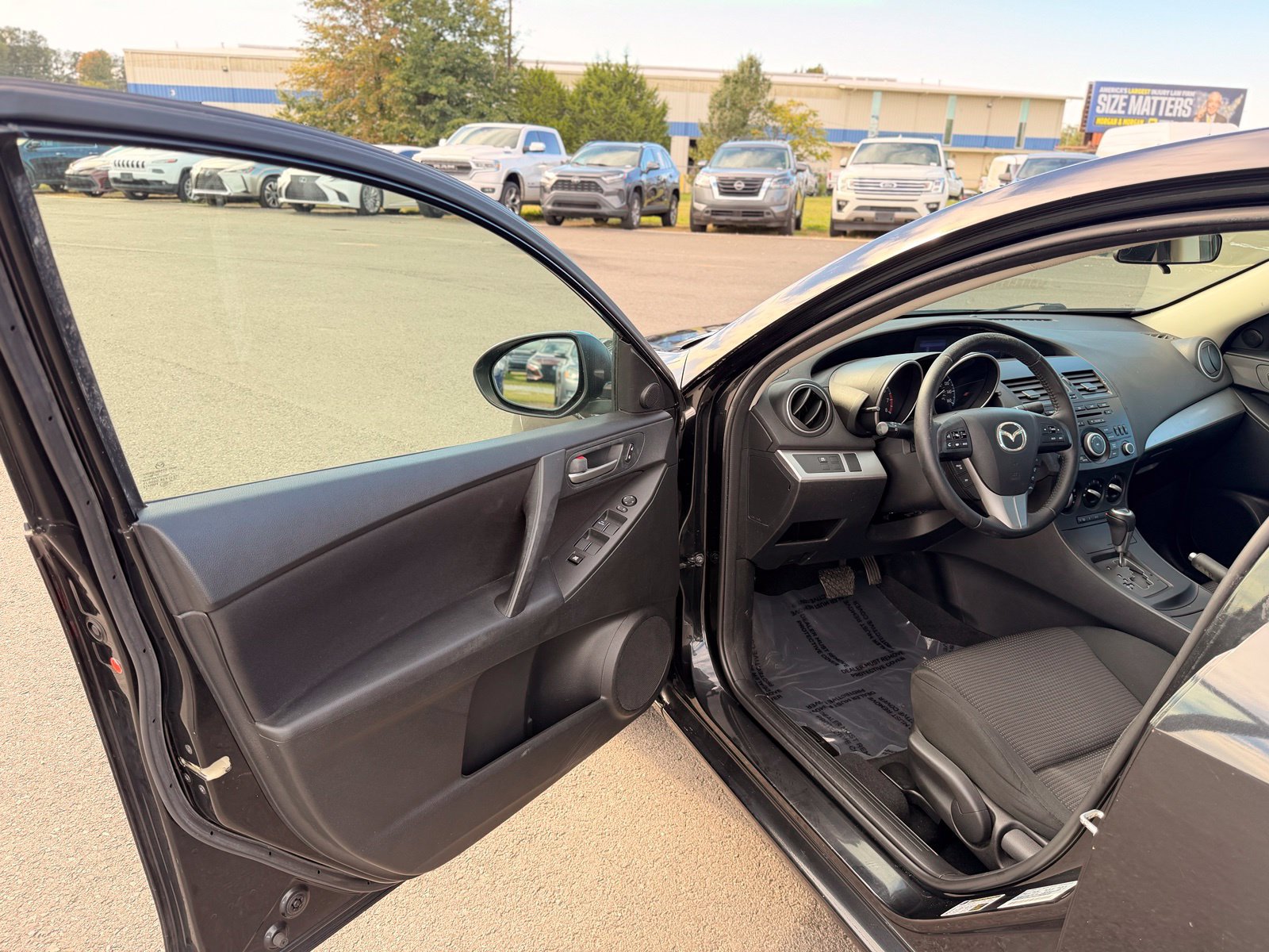 Used 2012 MAZDA MAZDA3 i Touring FWD image 13