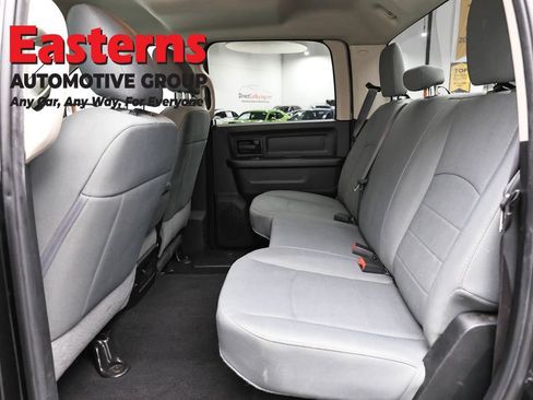 Used 2018 RAM 1500 Express image 21