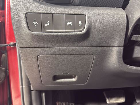 Used 2021 Hyundai Kona SEL AWD/4WD image 7