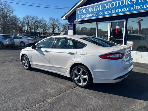 Used 2014 Ford Fusion SE image 7