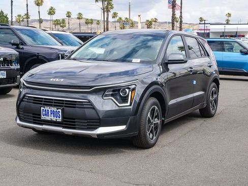 New 2026 Kia Niro LX FWD image 4