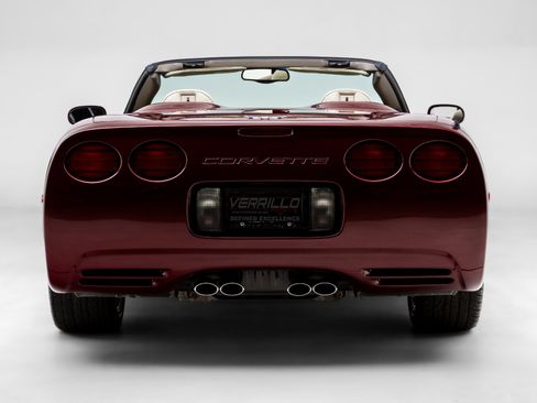 Used 2003 Chevrolet Corvette 50th Anniversary Edition w/ Preferred Equipment Group1 image 5