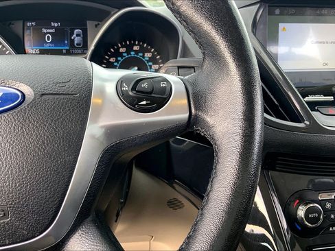 Used 2016 Ford Escape Titanium FWD image 24