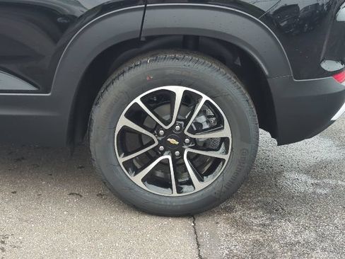 New 2026 Chevrolet TrailBlazer LT w/ LT Cold Weather Package FWD image 30