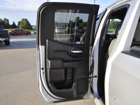 Used 2019 Chevrolet Silverado 1500 LT w/ All-Star Edition image 18